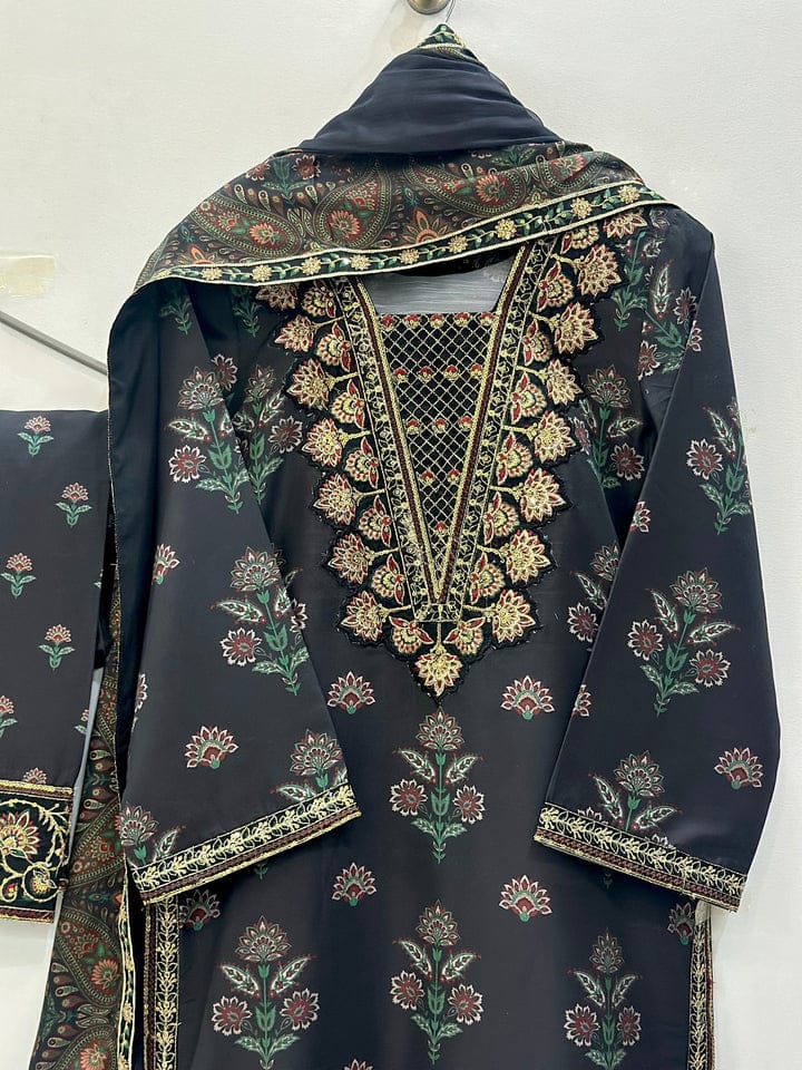 3-Piece Embroidered Winter Collection - Gulrukh | Luxury Purple Lawn Suit with Intricate Embroidery Work